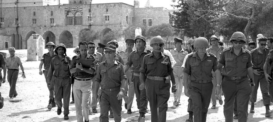 Defense Minister Moshe Dayan, Chief of staff Yitzhak Rabin, Gen. Rehavam Zeevi (R) And Gen. Narkis in the old city of Jerusalem, 1967. (Flickr - Government Press Office)