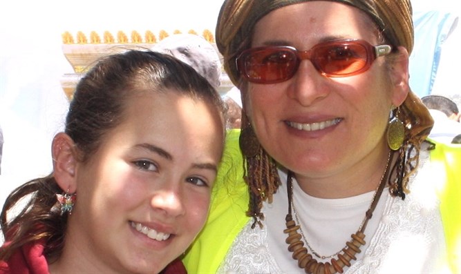 Hallel Ariel, Rena Ariel (Courtesy)