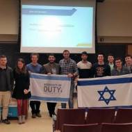 Reservists on Duty at University of Illinois, Urbana-Champaign, speaking to students about life in Israel. (Courtesy)