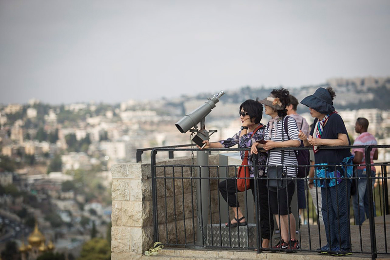 Jerusalem tourists Mount of Olives