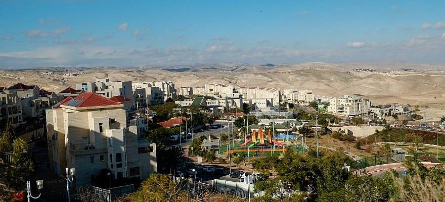 Maale Adumim