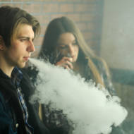 Vaping (Shutterstock)