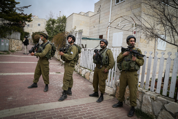 Israeli reserve soldiers