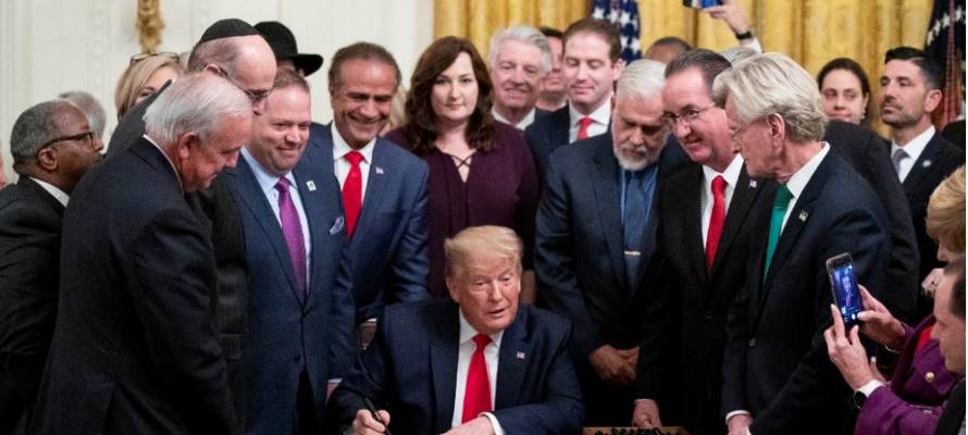 Donald Trump H.R. 2476
