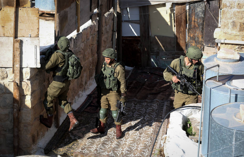 stabbing hebron