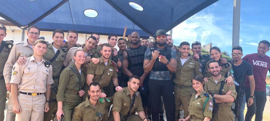 NFL players with IDF soldiers