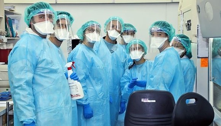 medical school volunteers coronavirus