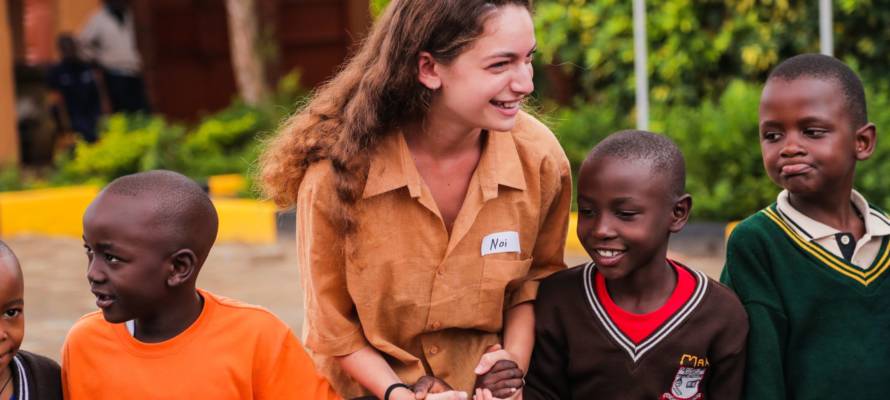 Israeli volunteer in Ghana