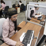 haredi woman hi tech