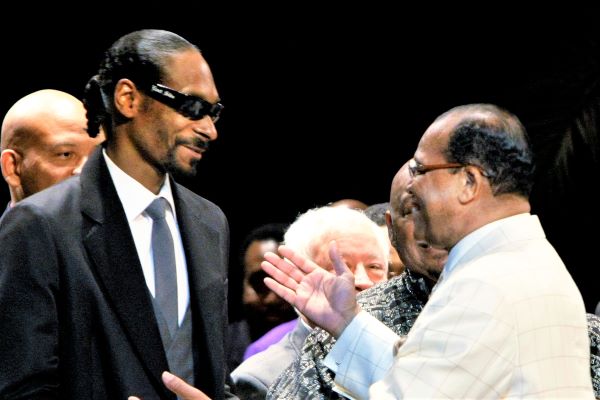Louis Farrakhan, Snoop Dogg
