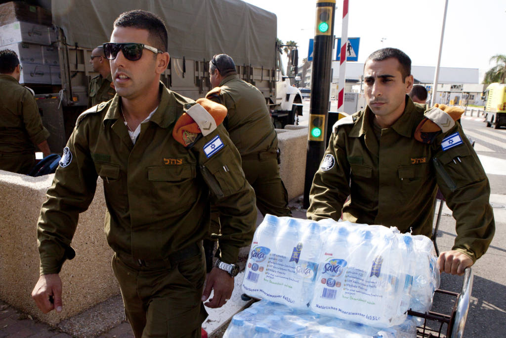Illustration: IDF Home Command Soldiers (Flash90)