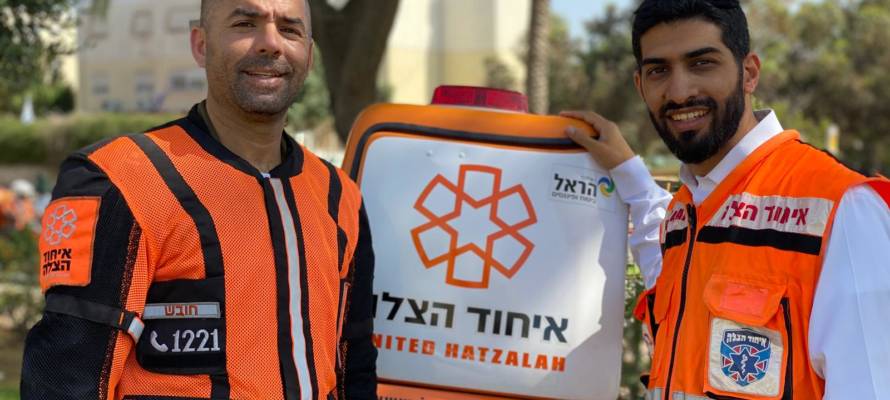 Yaakov Bar Yochal Left - Meir Hajbi Right