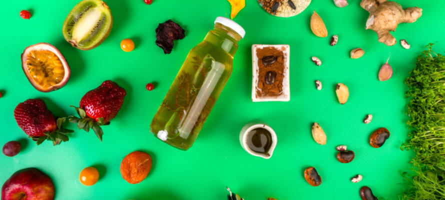 Healthy foods high in polyphenols.