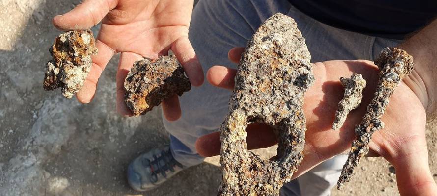 Ancient artifacts in Usha