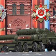 The S-400 anti-aircraft missile system in Red Square