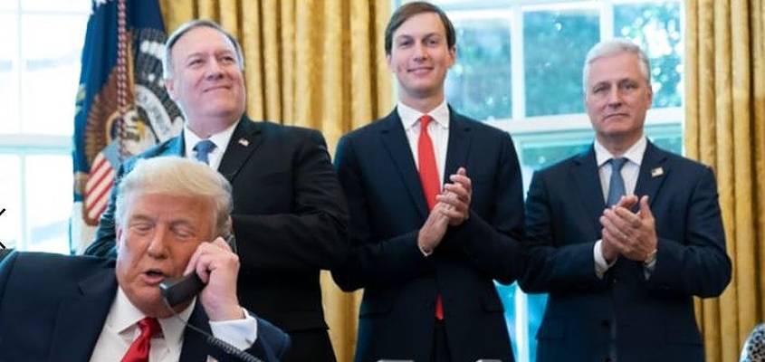 Donald Trump, Jared Kushner, Robert O'brien, Mike Pompeo