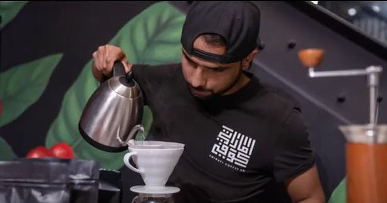 Emerati coffee in Israel Erez