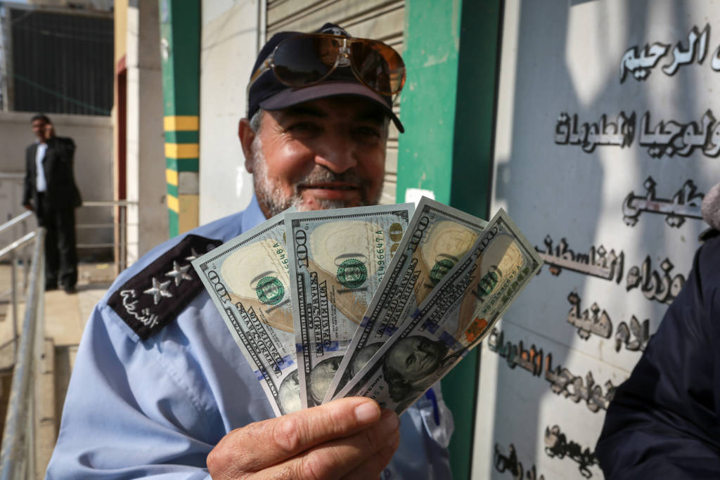 Palestinian salaries