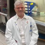 Dr. Nadir Arber