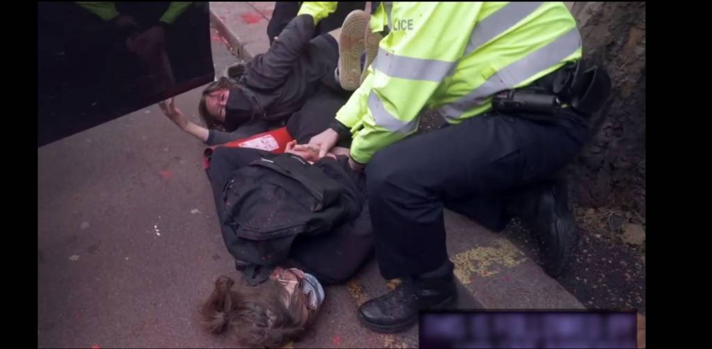 Police arrest anti-Israel rioters at Eblit protest in London
