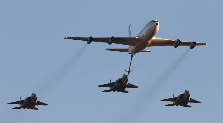 IAF mid-air refueling