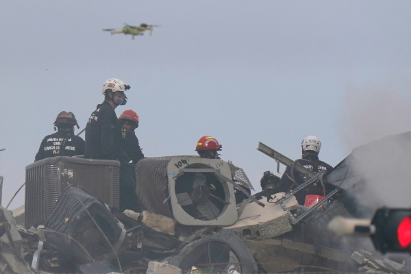 Florida building collapse
