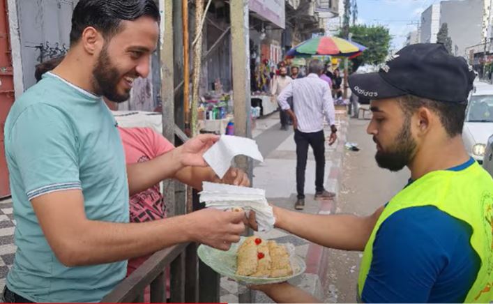 Palestinians celebrate terror escape