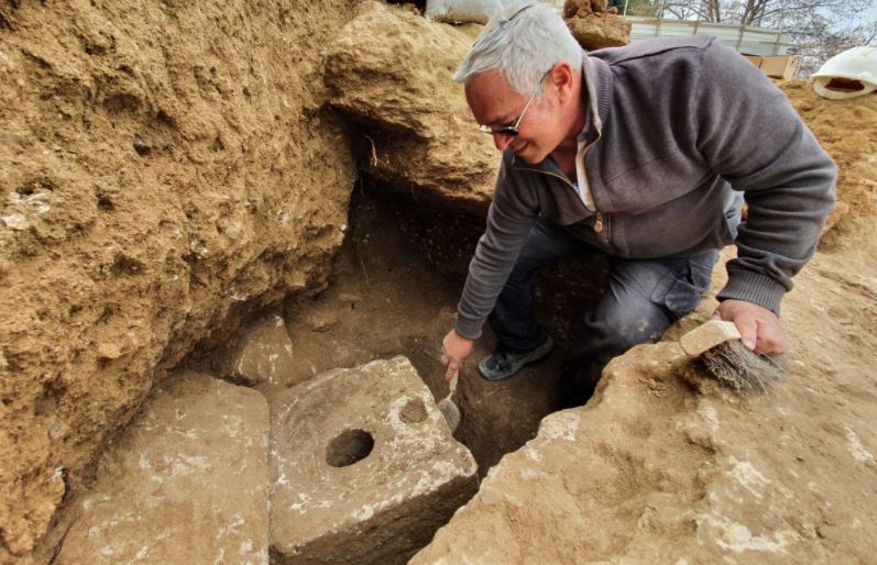 Ancient toilet Jerusalem archaeology