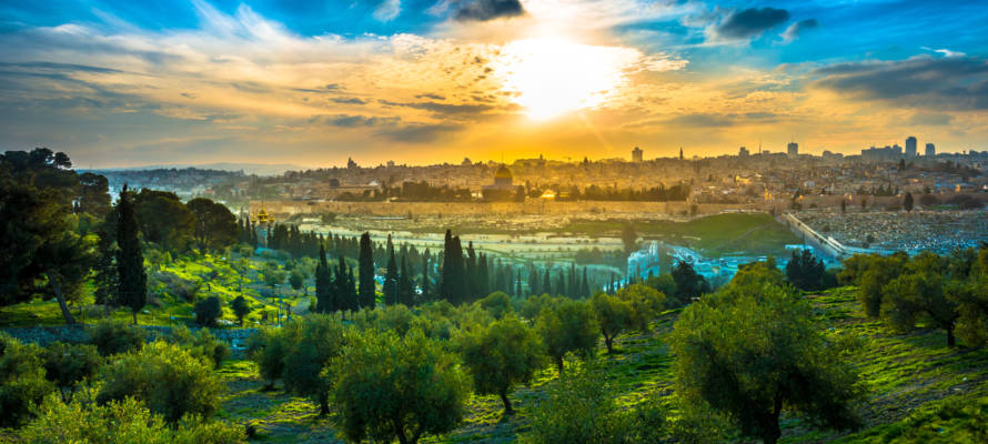 Beautiful,Sunset,Clouds,Over,The,Old,City,Jerusalem,With,Dome