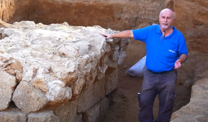 Ancient cemetery Yavne