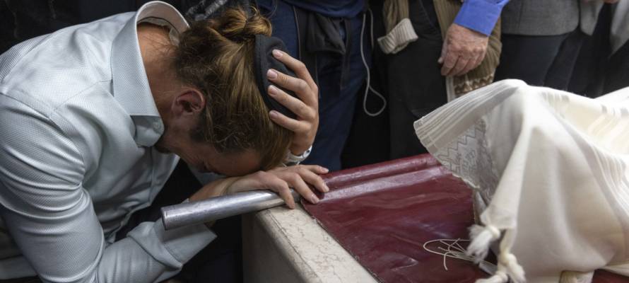 funeral eli kay