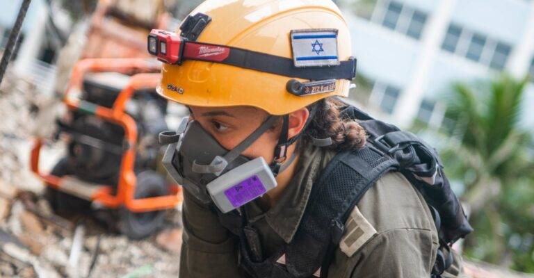 IDF_Aid_Mission_to_Surfside_condominium_building_collapse_June_2021-768x432