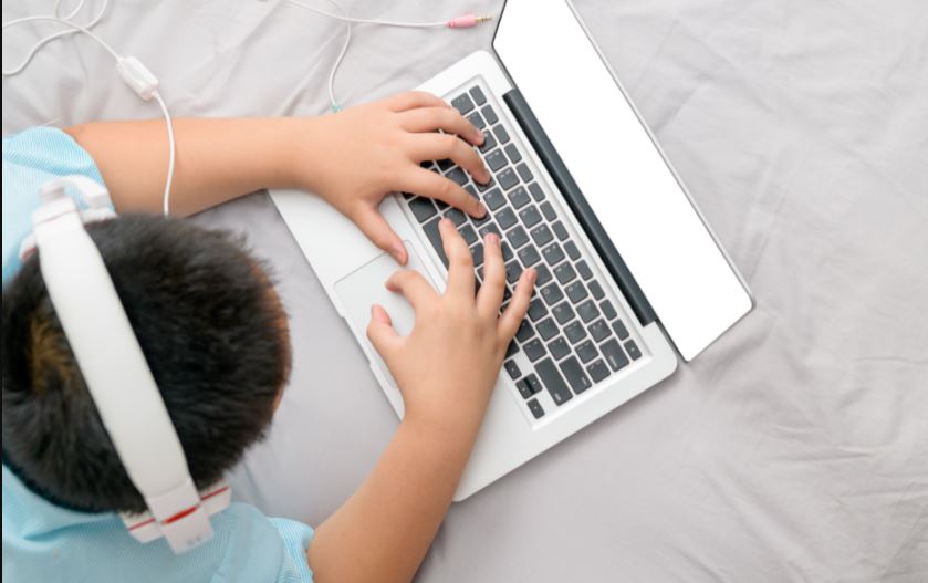 obese child computer