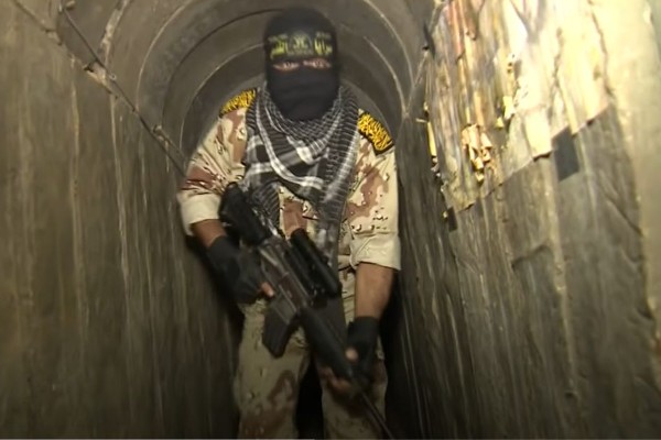 terror tunnel