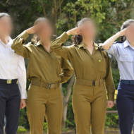 4 lone soldier sisters