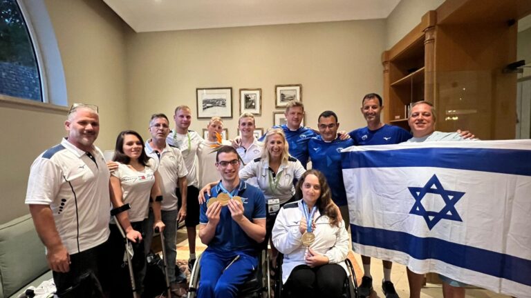 Israel Paralympic Swimmers