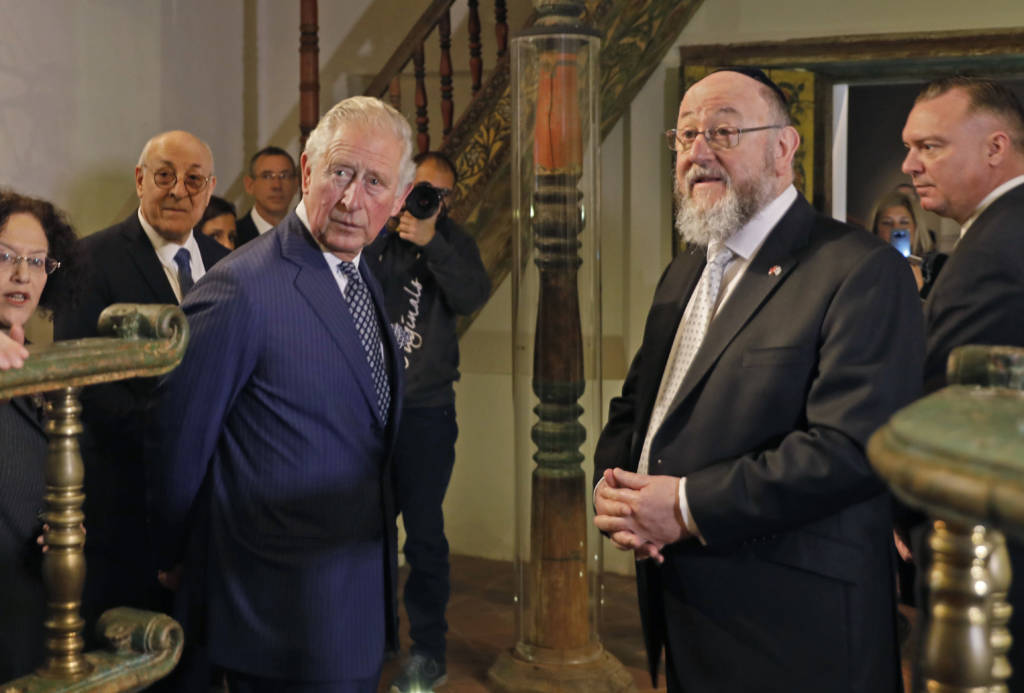 Then-Prince Charles and Rabbi Ephraim Mirvis visit the 1736 Suriname reconstructed Tzedek ve-Shalom Synagogue in 2020