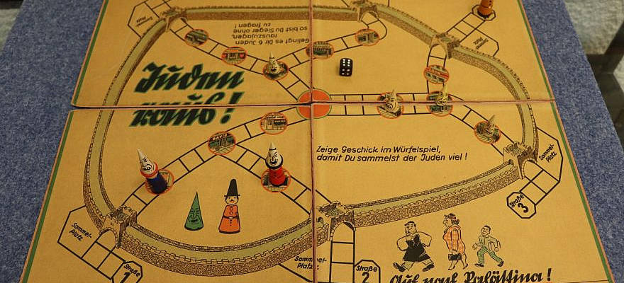 ‘Jews Out!’ game