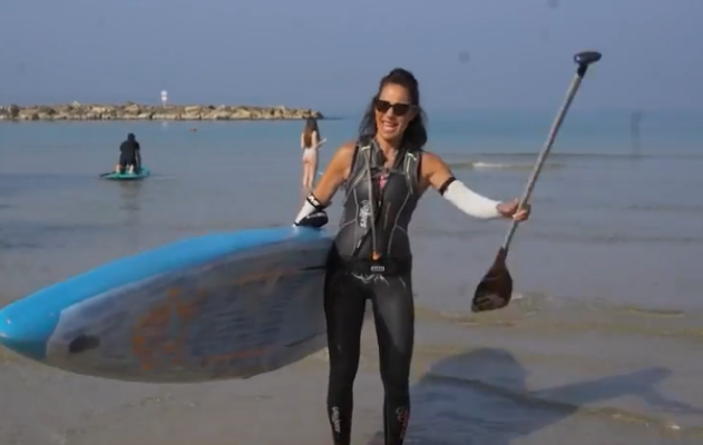 SUP champion Diva Hatami