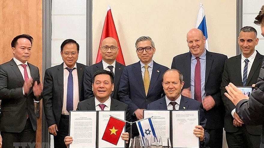 Negotiations on free trade, Israel and Vietnam