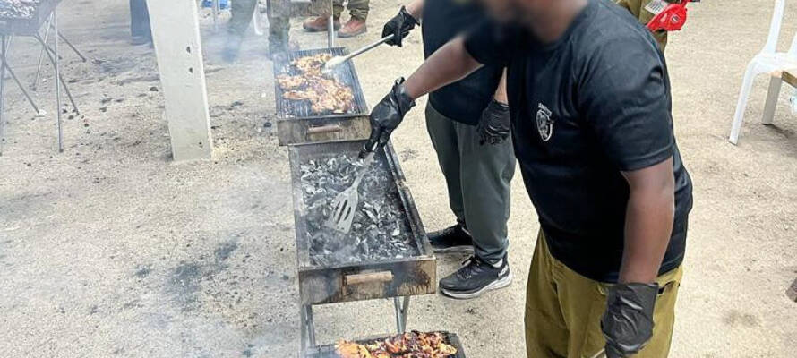 Grilling for the IDF volunteers