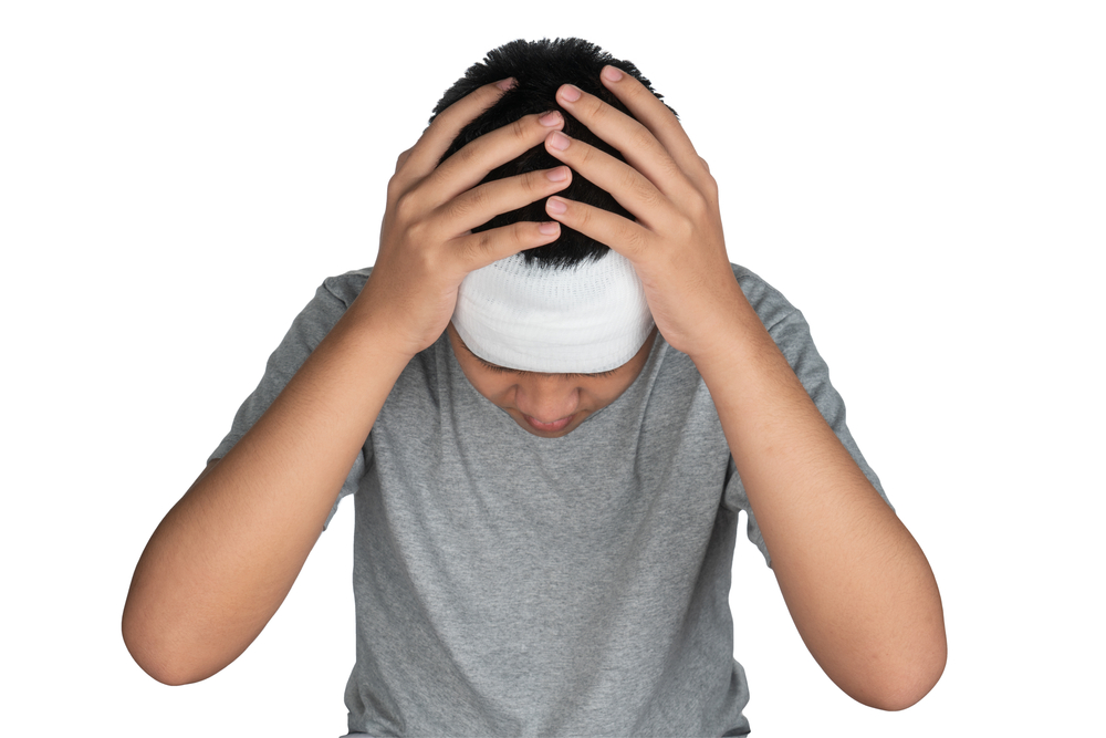 boy injured head