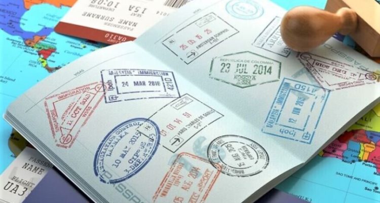 Visas-in-Israeli-Passport-880x495-1-e1675086418141-750x400