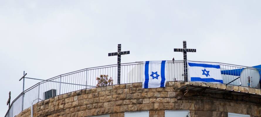 Crosses flags