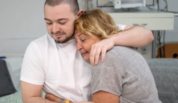 Almog and family
