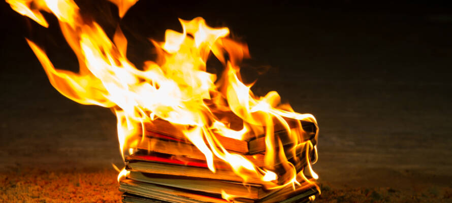 Stack,Of,Books,Burning