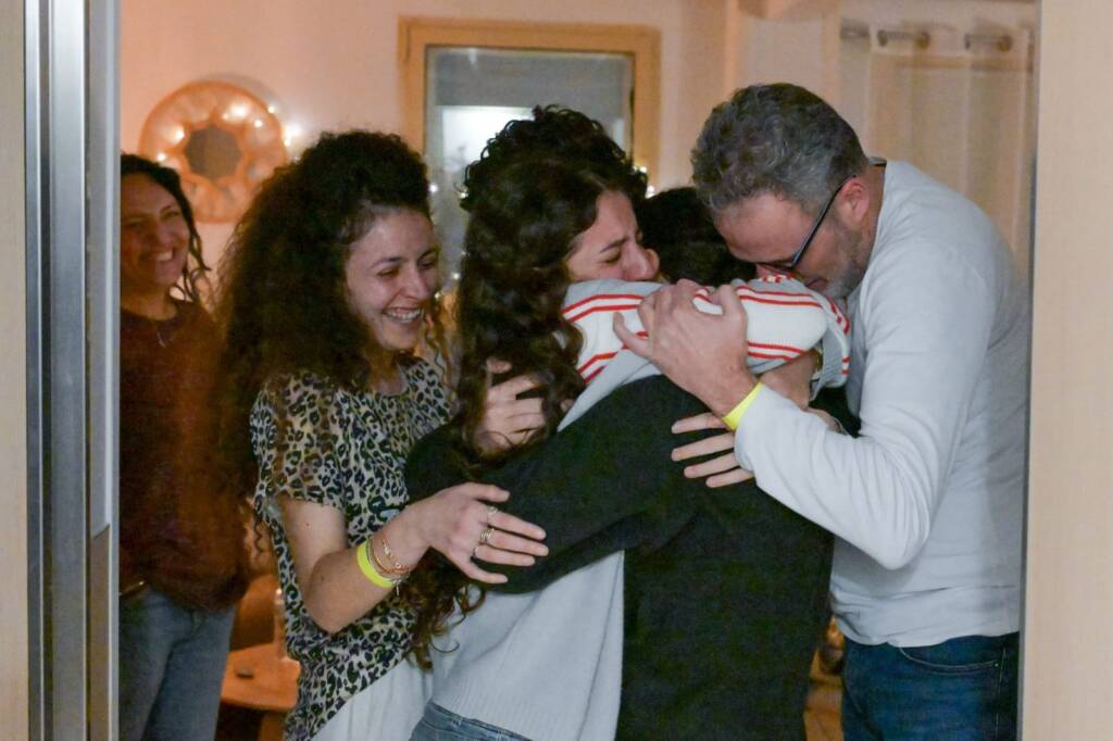 hostages reunion