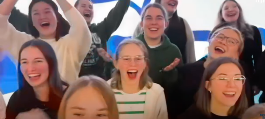 residents of Tübingen, Germany perform Israeli songs (Youtube screenshot)