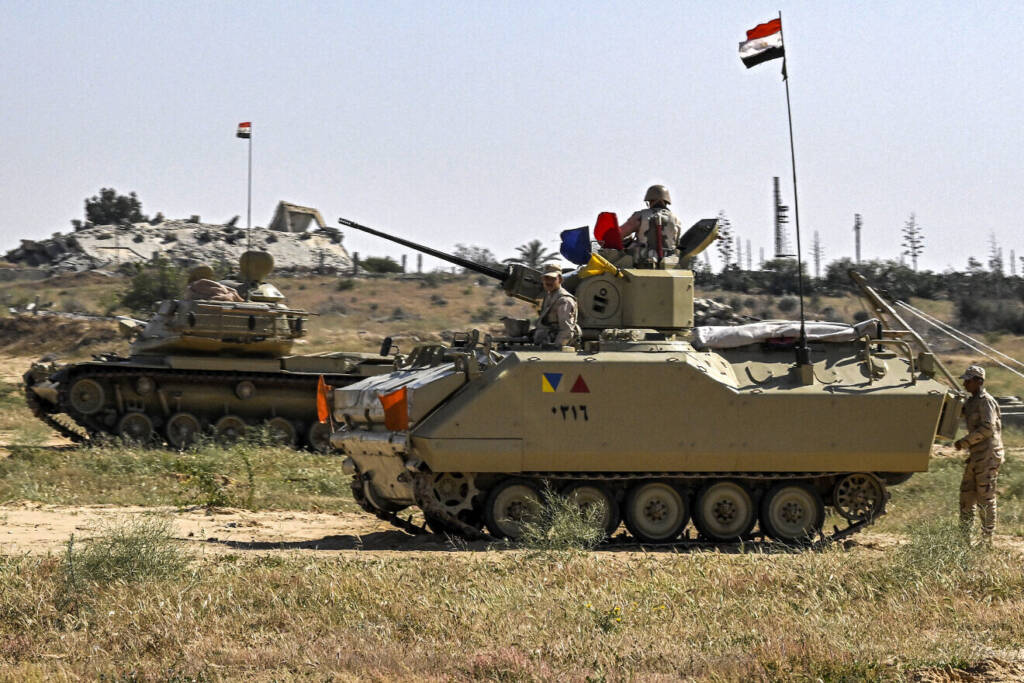 Egyptian forces near Rafah border