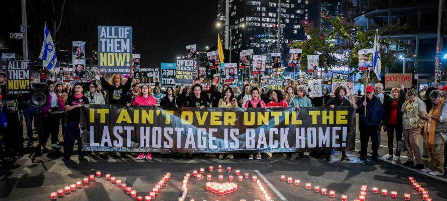 hostage rally